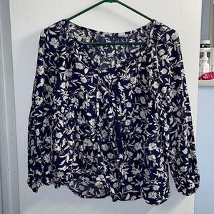 Old Navy Blouse Size M